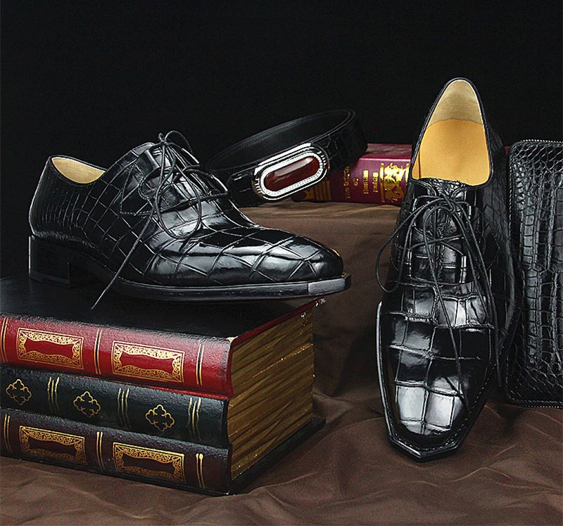 stylish alligator shoes from BRUCEGAO-Black