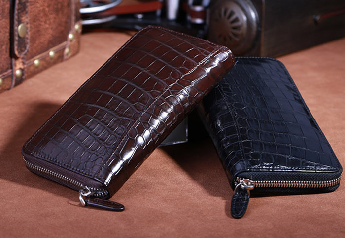 The crocodile wallet is famous for luxury
