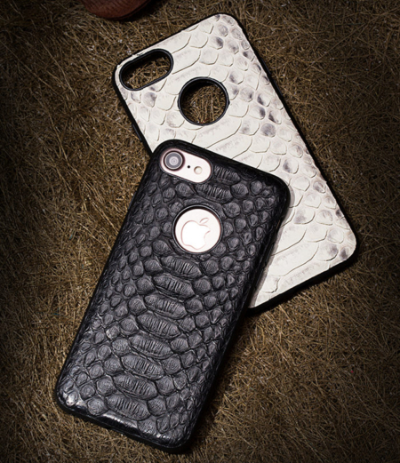 Snakeskin iPhone 7 / iPhone 8 Case-Exhibition