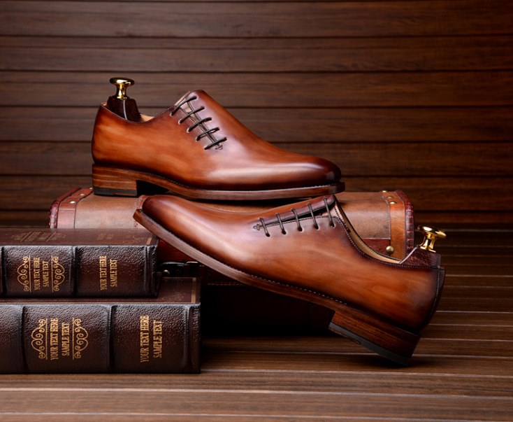 Handmade leather dress shoes for men