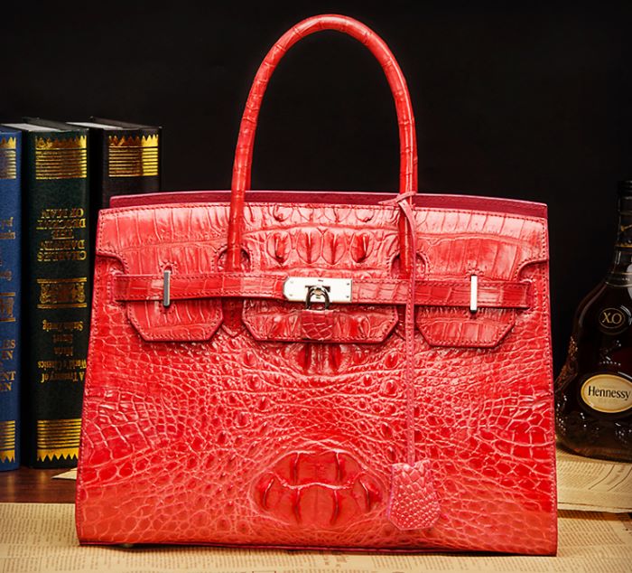perfect handbag for your girlfriend