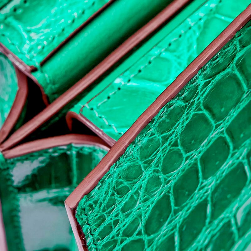 Alligator Leather Handbag Designer Tote Purse Top-handle Bag - Details