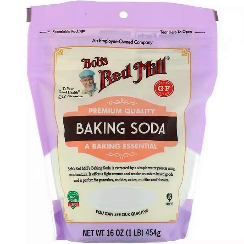 Use baking soda to remove mold from leather bags