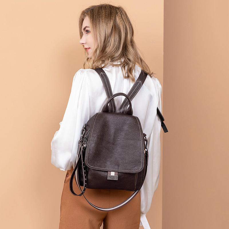 Leather backpacks are light in weight which makes them easy to carry