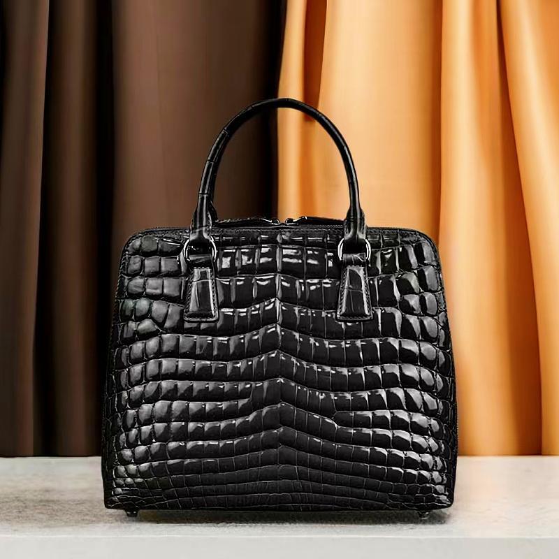 Alligator Bags Reign Supreme in the Luxury Market-Alligator Evening Bags