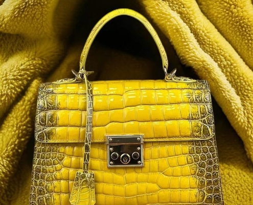 Alligator Bags Reign Supreme in the Luxury Market-Alligator Top-Handle Padlock Handbags