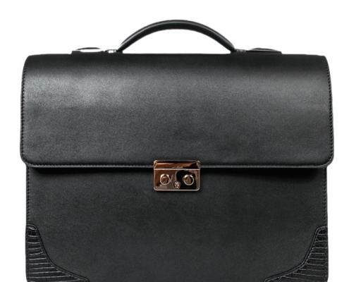 Reasons Wealthy Professionals Prefer Custom Briefcases in 2025