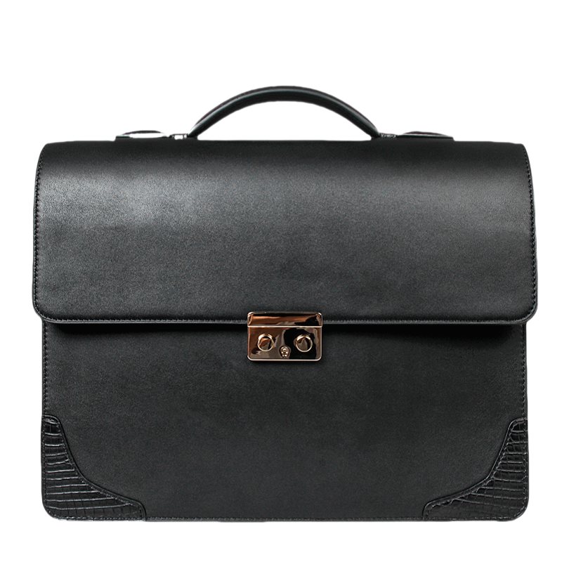 Reasons Wealthy Professionals Prefer Custom Briefcases in 2025