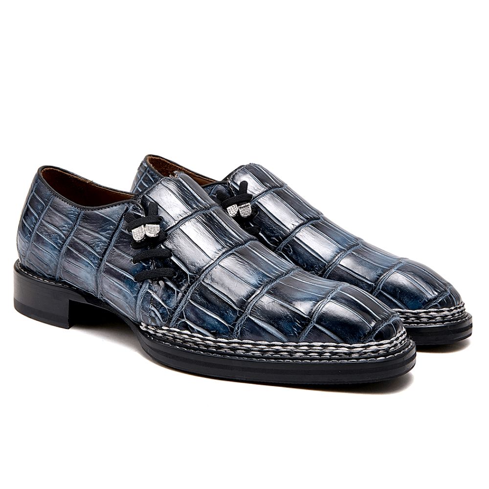 Not Cleaning the Leather Shoes Regularly Not Cleaning the Leather Shoes Regularly